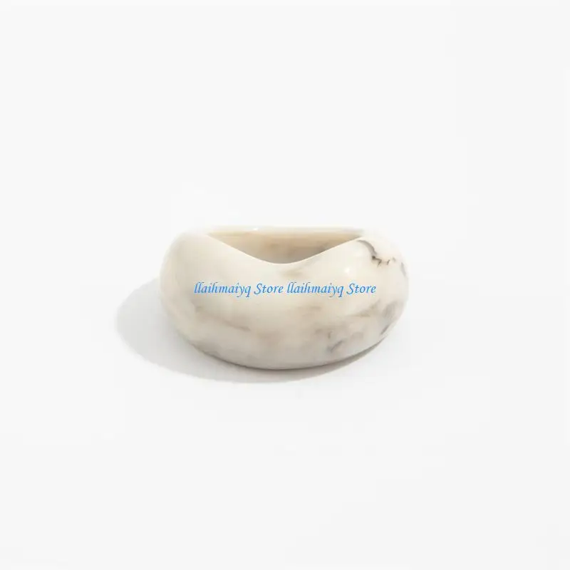 573B Artistic Curved V Statement Ring Lightweight Resin Construction Graduated Color Unisex Jewelry Accessory
573B Artistic Curved V Statement Ring Lightweight Resin Construction Graduated Color Unisex Jewelry Accessory