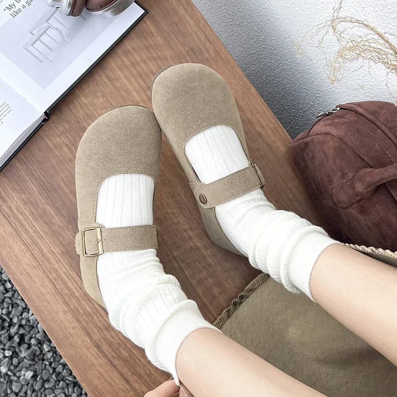 2025 Hot Sale Shoes Female Mary Janes Women's Flats Outdoor Casual Flats Women Round Toe Buckle Strap Soft Bottom Ladies Shoes
2025 Hot Sale Shoes Female Mary Janes Women's Flats Outdoor Casual Flats Women Round Toe Buckle Strap Soft Bottom Ladies Shoes