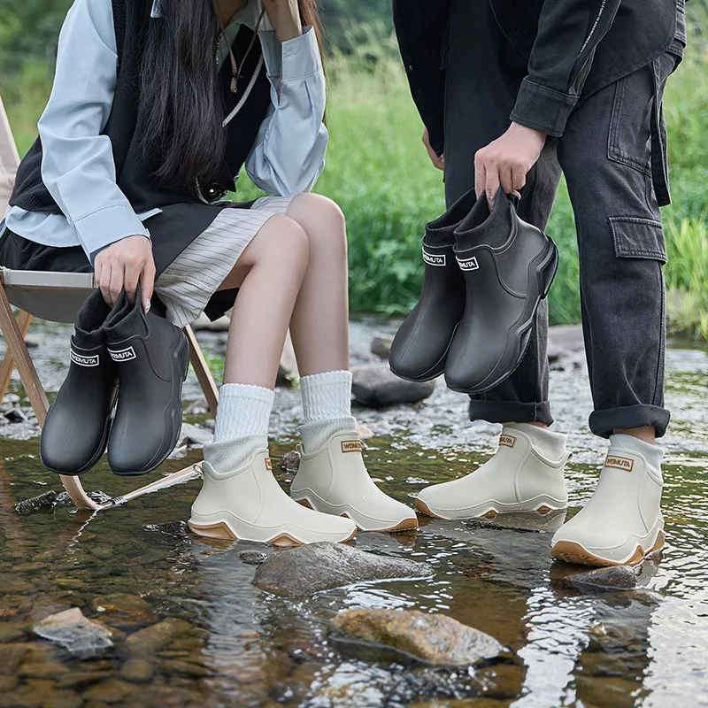 Men's Winter Fixed Fleece Rain Boots Fashionable Waterproof Cotton-Enhanced One-Piece Seafood Gathering Comfortable Fishing S...
Men's Winter Fixed Fleece Rain Boots Fashionable Waterproof Cotton-Enhanced One-Piece Seafood Gathering Comfortable Fishing S...