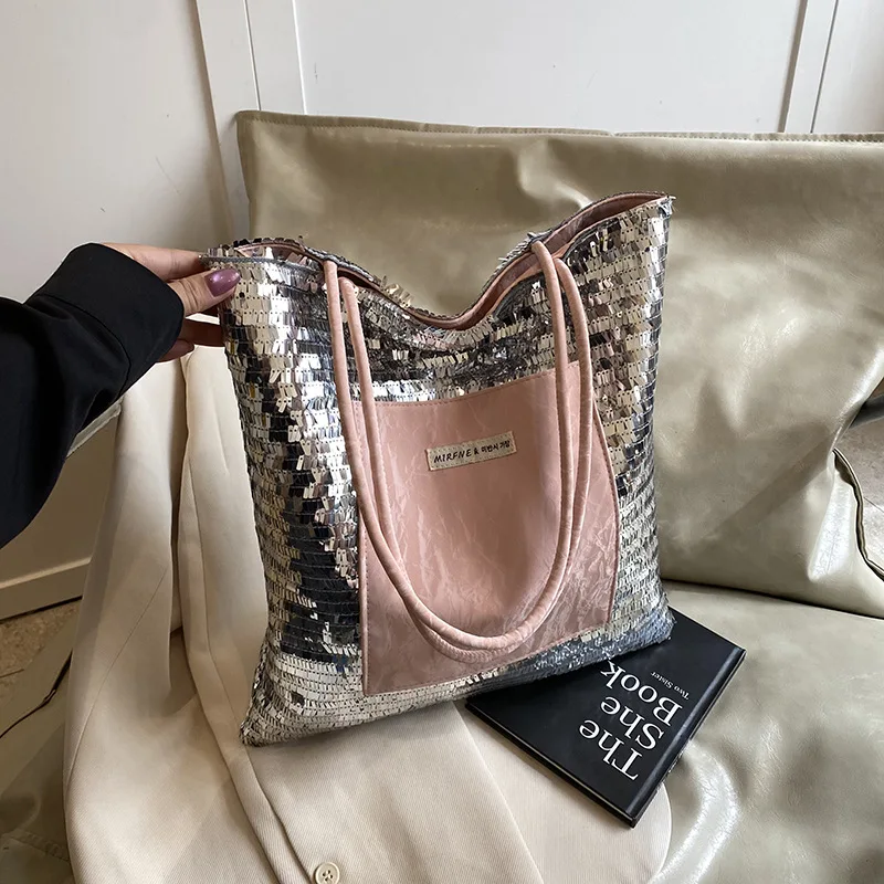Women's Bag New Korean-style Fashionable And Niche Silver Single-shoulder Bag For Women Casual And Versatile Carrying Bucket Bag
Women's Bag New Korean-style Fashionable And Niche Silver Single-shoulder Bag For Women Casual And Versatile Carrying Bucket Bag
