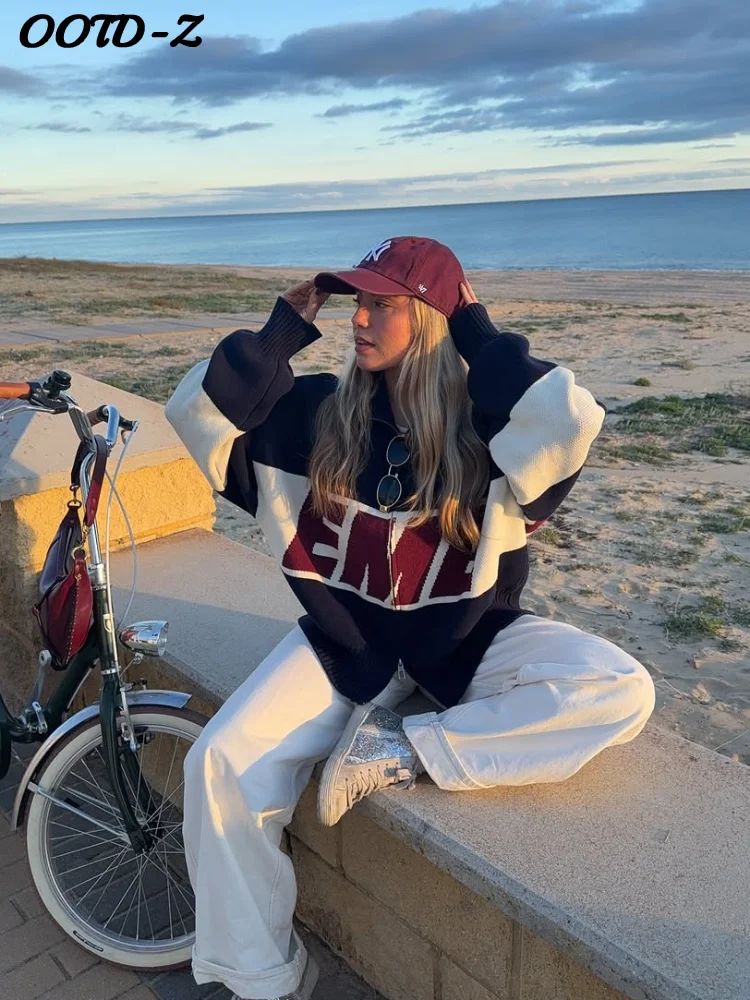 Street Contrast Zipper Knitted Sweater Women Edgy Lapel Full Sleeve Loose Cardigan Lady 2025 Autumn Fashion Female Knitwear
Street Contrast Zipper Knitted Sweater Women Edgy Lapel Full Sleeve Loose Cardigan Lady 2025 Autumn Fashion Female Knitwear