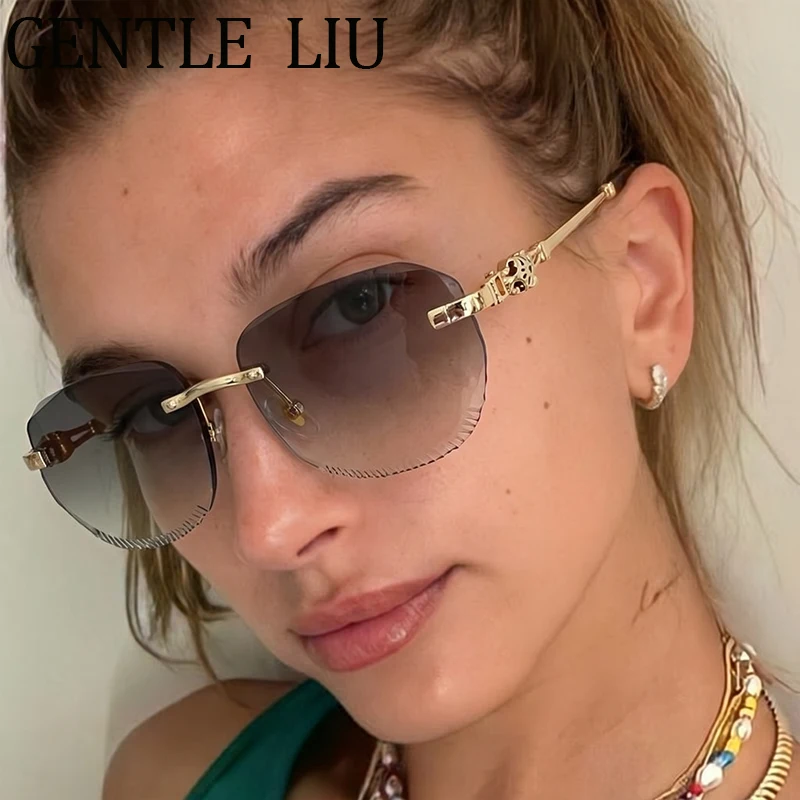 Rimless Square Punk Sunglasses Women 2026 Luxury Cut Edges Gradient Lens Leopard Head Metal Sun Glasses Shades Trendy Eyewear
Rimless Square Punk Sunglasses Women 2026 Luxury Cut Edges Gradient Lens Leopard Head Metal Sun Glasses Shades Trendy Eyewear