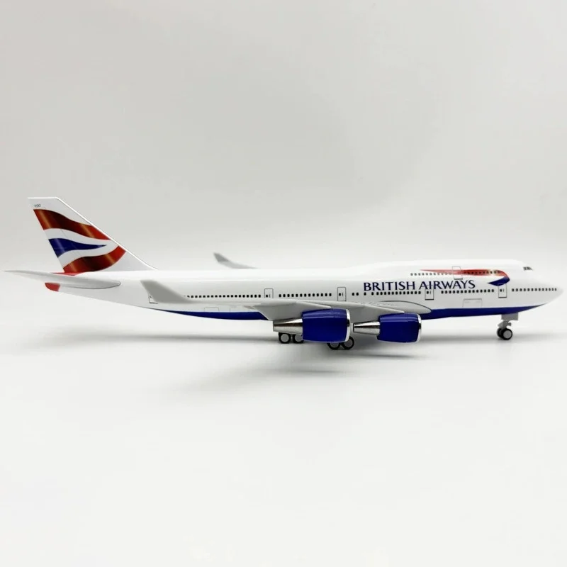 Масштаб 1/250 Модель самолетов 30 см B747 British Airlines 747 Самолеты Детские игрушки для коллекций и дисплеев Модель самолета
Масштаб 1/250 Модель самолетов 30 см B747 British Airlines 747 Самолеты Детские игрушки для коллекций и дисплеев Модель самолета