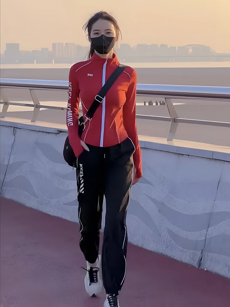 Fashionable Casual Sports Set Women's Outdoor Fitness Running Clothes Quick Dry Jacket Pants Matching Spring 2025 Style
Fashionable Casual Sports Set Women's Outdoor Fitness Running Clothes Quick Dry Jacket Pants Matching Spring 2025 Style