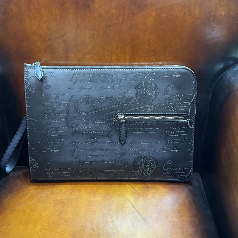 DIMY 2025 Men's Genuine Leather Handbag New High End Large Capacity Luxury Retro Flip Cover Handbag Men's Style High End
DIMY 2025 Men's Genuine Leather Handbag New High End Large Capacity Luxury Retro Flip Cover Handbag Men's Style High End
