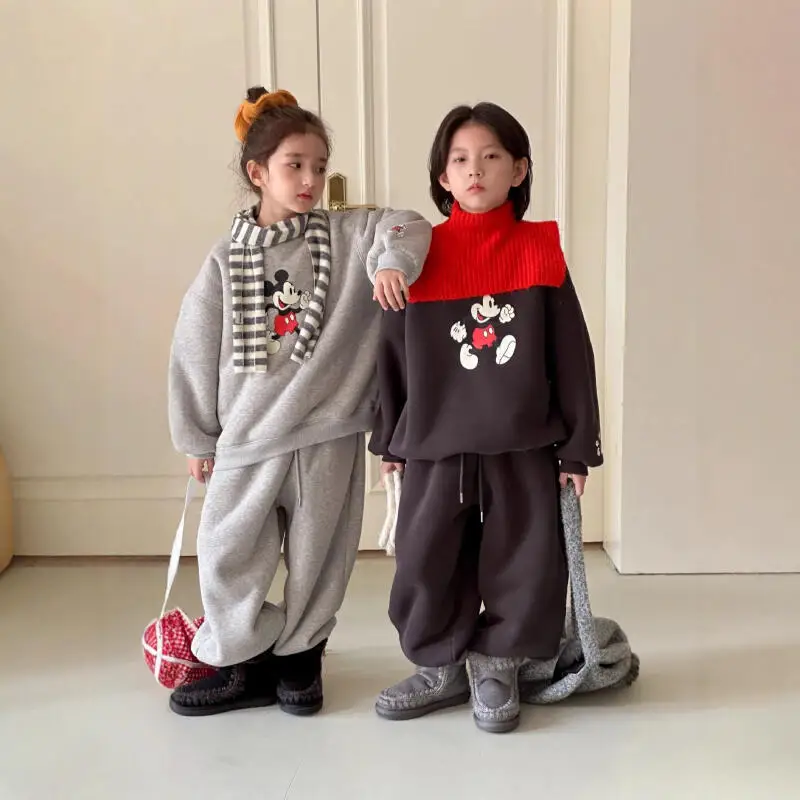 2Pcs 2026 Kids Alpaca Fleece Set, Korean Cartoon Print Loungewear for Boys & Girls 2-Piece Winter Fashion
2Pcs 2026 Kids Alpaca Fleece Set, Korean Cartoon Print Loungewear for Boys & Girls 2-Piece Winter Fashion