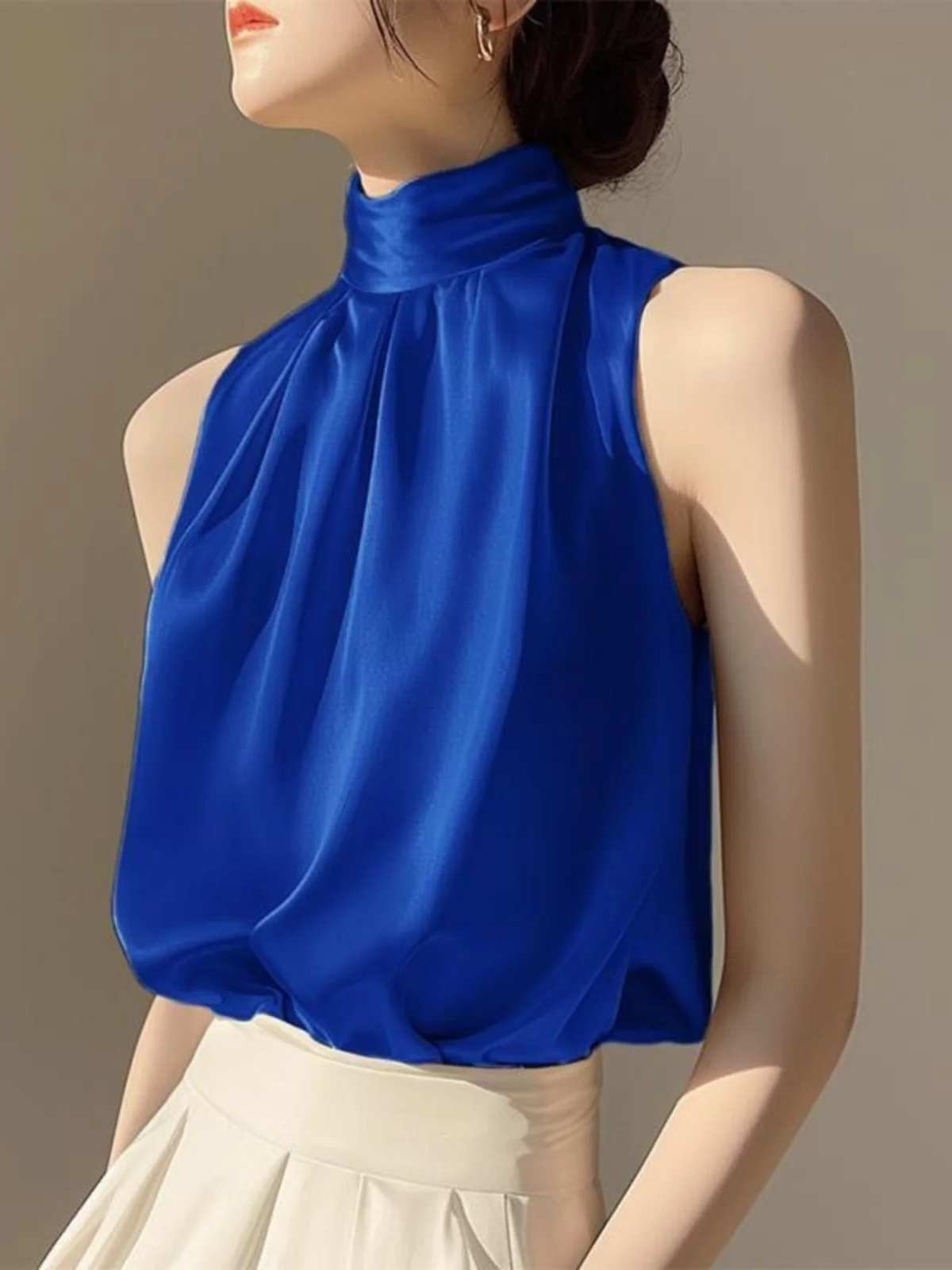 Stylish Shoulder Bared Sleeveless Neck Hanging Top Women's High End Elegant Beautiful Blue Color Shirt Korean Style Commute Wind
Stylish Shoulder Bared Sleeveless Neck Hanging Top Women's High End Elegant Beautiful Blue Color Shirt Korean Style Commute Wind