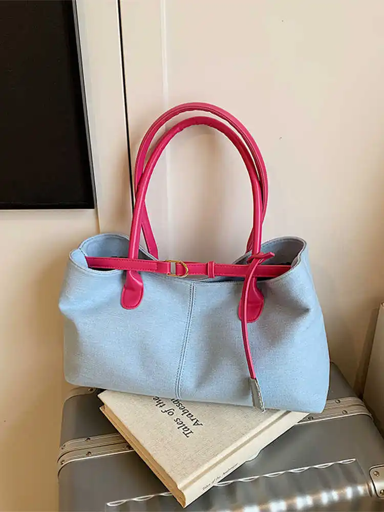 Denim Women's Bag 2025 New Casual Versatile Single Shoulder Bags Korean Popular Color Blocked Large Capacity Commuting Tote Pack
Denim Women's Bag 2025 New Casual Versatile Single Shoulder Bags Korean Popular Color Blocked Large Capacity Commuting Tote Pack