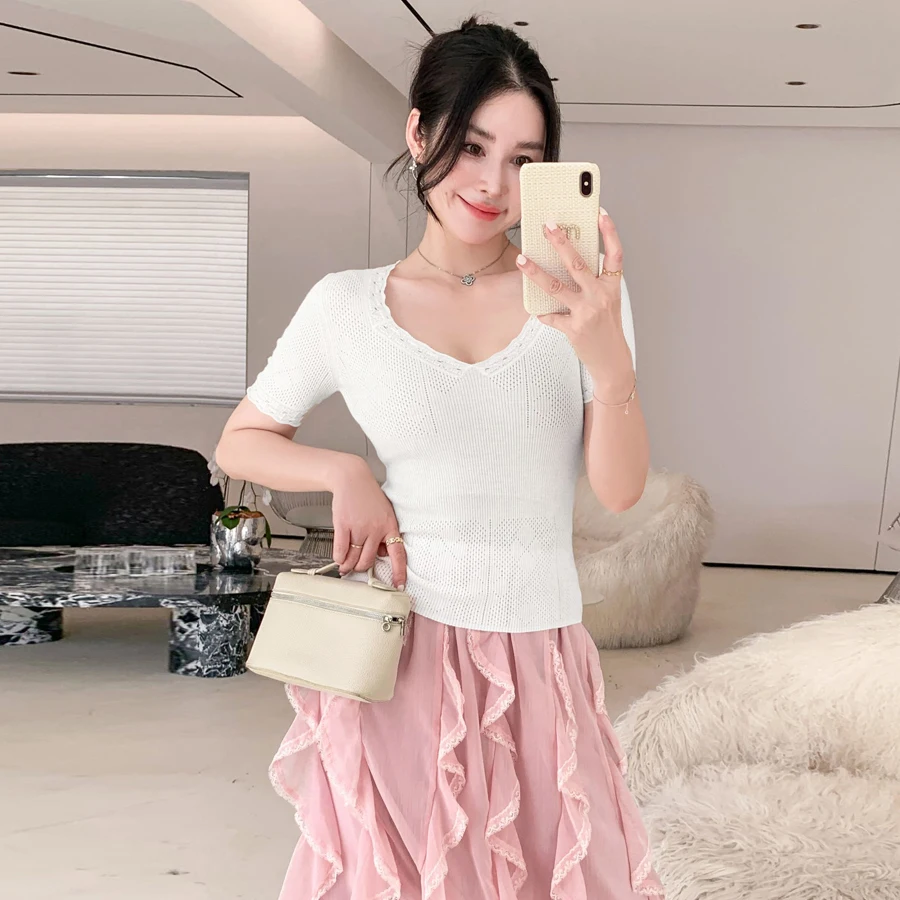 Sexy Lace Knitted Wool Base Layer Top Women's Faion Slim Fit V-Ne ort Sve T-irt Set Student Work orm Suit
Sexy Lace Knitted Wool Base Layer Top Women's Faion Slim Fit V-Ne ort Sve T-irt Set Student Work orm Suit
