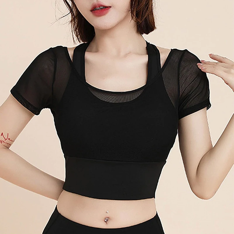 Yoga Wear Short Sleeve Breathable Sports Fitness Top With Chest Pad Slim Fit Beautiful Back Two Fake Pieces of Mesh T-Shirt
Yoga Wear Short Sleeve Breathable Sports Fitness Top With Chest Pad Slim Fit Beautiful Back Two Fake Pieces of Mesh T-Shirt