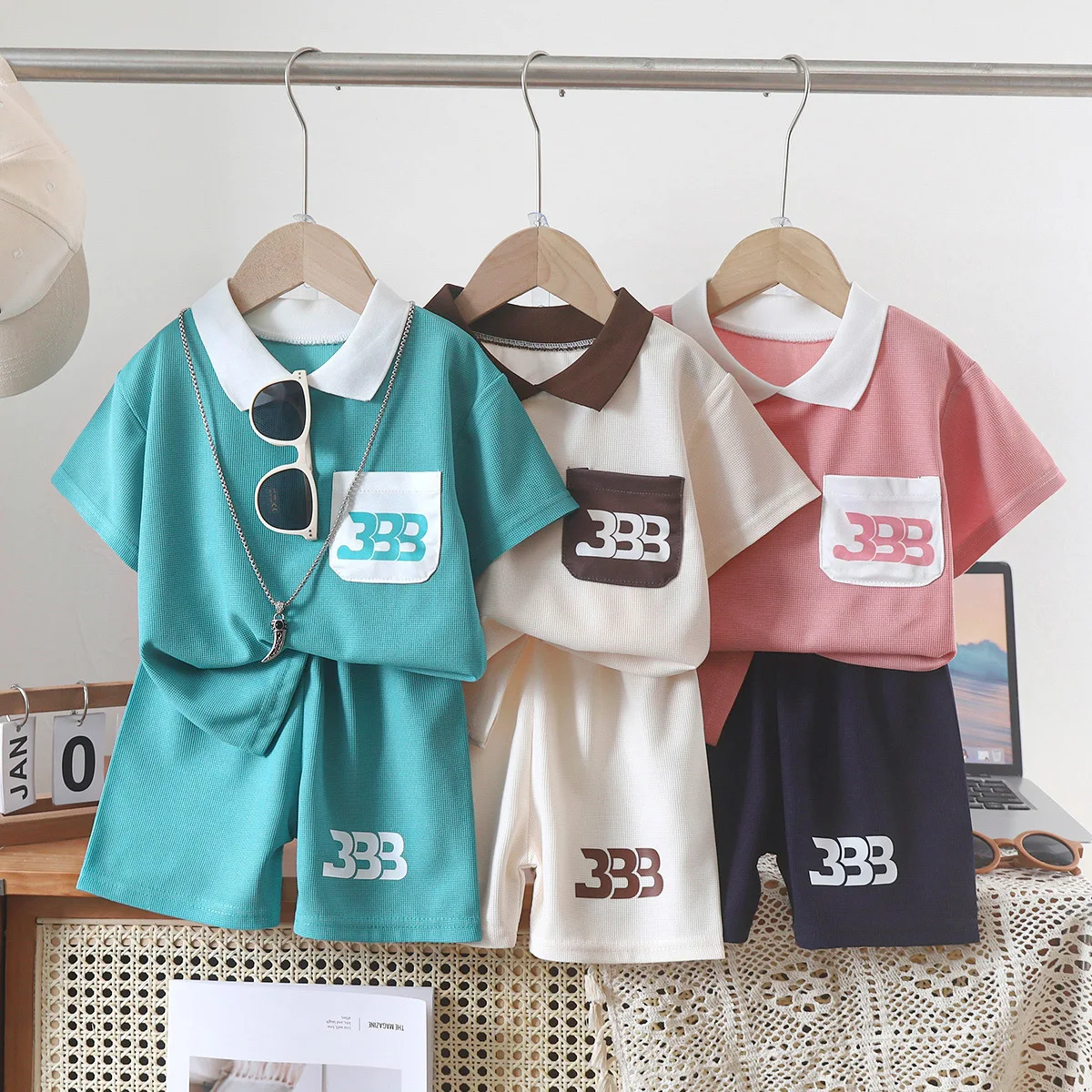 Boys' summer suit new style baby summer polo shirt with lapel two-piece baby suit
Boys' summer suit new style baby summer polo shirt with lapel two-piece baby suit