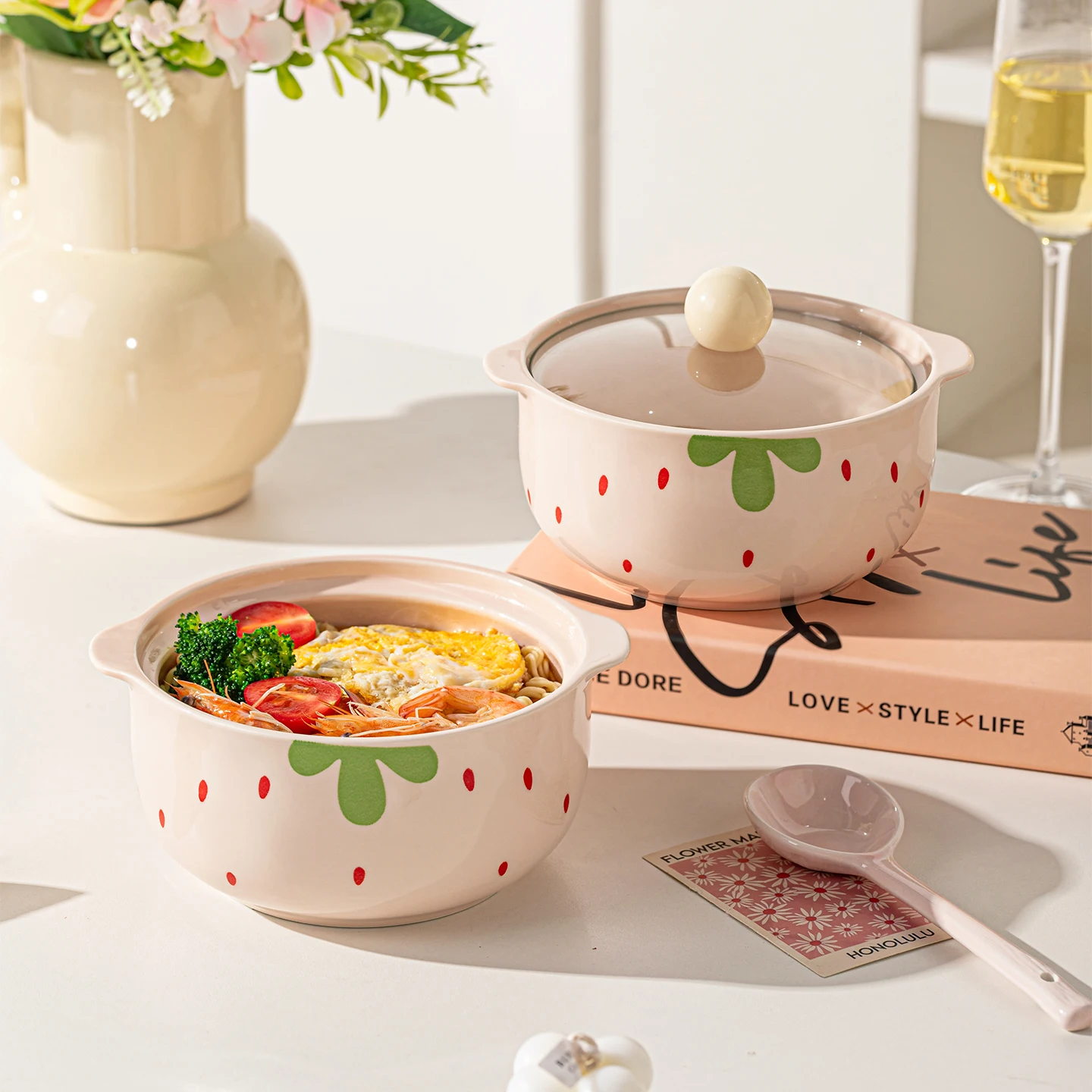 Клубничные керамические миски для мгновенного действия, новое студенческое общежитие, 6-дюймовая эстетичная розовая бинарная посуда с крышкой, цветная миска под глазурью
Клубничные керамические миски для мгновенного действия, новое студенческое общежитие, 6-дюймовая эстетичная розовая бинарная посуда с крышкой, цветная миска под глазурью