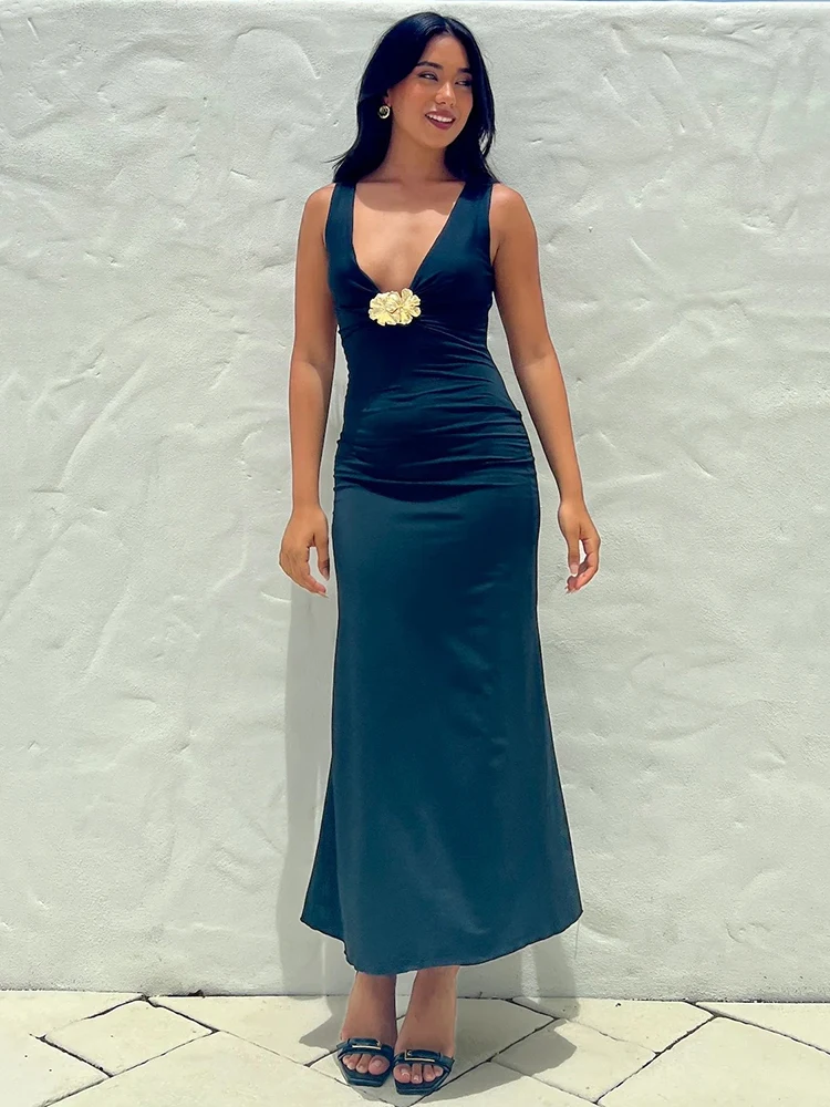 Mozision Elegant Deep V Neck Front Gold Clasp Sexy Maxi Dress For Women Black Gown Sleeveless Slim Fit Long Tank Dress Elegant
Mozision Elegant Deep V Neck Front Gold Clasp Sexy Maxi Dress For Women Black Gown Sleeveless Slim Fit Long Tank Dress Elegant