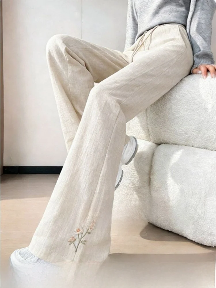High Waist Embroidered Wide Leg Pants Women's Slimming Casual Straight Cut Long Trousers Commute Style Korean Fashion
High Waist Embroidered Wide Leg Pants Women's Slimming Casual Straight Cut Long Trousers Commute Style Korean Fashion