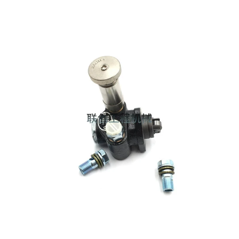For Komatsu PC60-5/60-6/130-7 Hand pump 4D95 Engine fuel transfer pump button Excavator accessories
For Komatsu PC60-5/60-6/130-7 Hand pump 4D95 Engine fuel transfer pump button Excavator accessories
