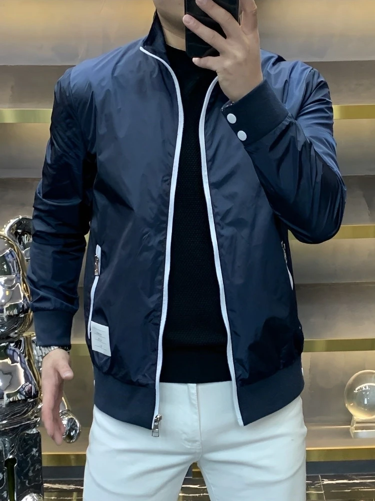 Новая мужская куртка-жакет на молнии с воротником-стойкой для весны и осени: модная, повседневная, удобная, с антибактериальной пропиткой
Новая мужская куртка-жакет на молнии с воротником-стойкой для весны и осени: модная, повседневная, удобная, с антибактериальной пропиткой