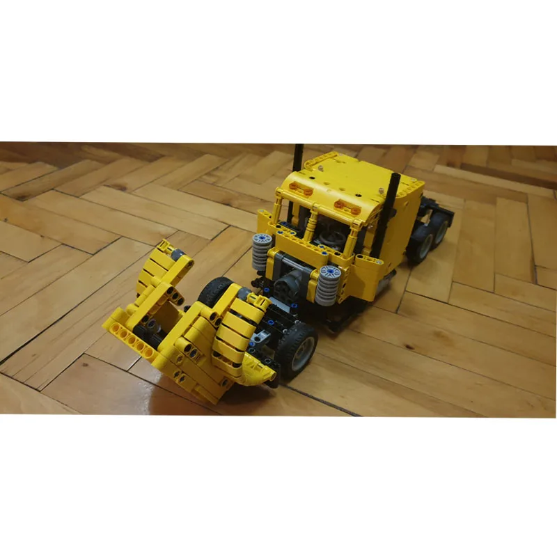 MOC-59951 Новая модель военного полуприцепа-грузовика из строительных блоков, 730 деталей, подарок на день рождения и Рождество для мальчиков и детей
MOC-59951 Новая модель военного полуприцепа-грузовика из строительных блоков, 730 деталей, подарок на день рождения и Рождество для мальчиков и детей