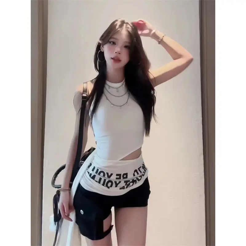 2025 Slim Irregular Spice Girls Sexy Sleeveless Vest Hollow Out Spring New Moda Tanks All-match Trendy Streetwear Tee Camis
2025 Slim Irregular Spice Girls Sexy Sleeveless Vest Hollow Out Spring New Moda Tanks All-match Trendy Streetwear Tee Camis