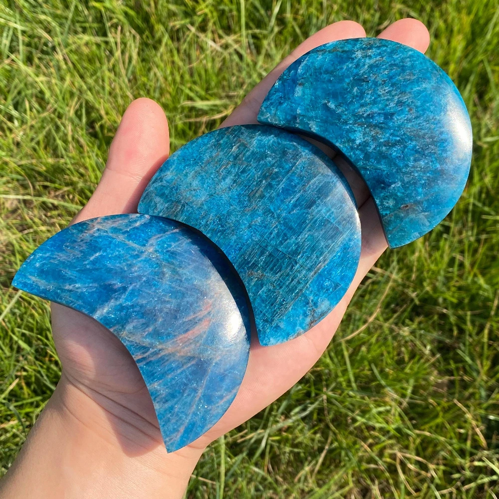 Natural Blue Apatite Moon Shape Ideal Gift for Mother's Day, Valentine's Day Birthday Home & Interior Decoration Bohemian Style
Natural Blue Apatite Moon Shape Ideal Gift for Mother's Day, Valentine's Day Birthday Home & Interior Decoration Bohemian Style