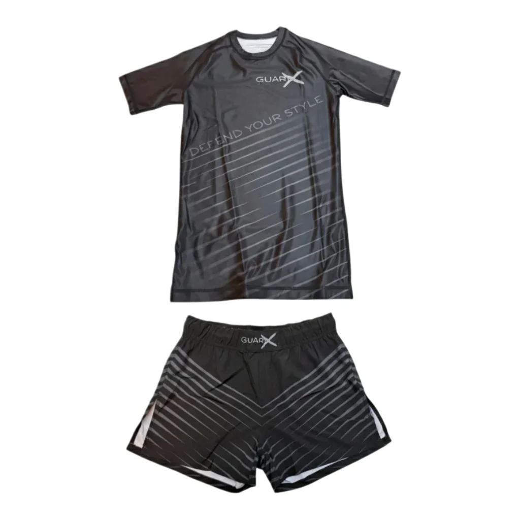 Defend Your Style Elite Black Rashguard (Short Sleeve) & Fight Shorts Set Men's T-Shirt Set Perfect for MMA Brazillian Jiu Jitsu
Defend Your Style Elite Black Rashguard (Short Sleeve) & Fight Shorts Set Men's T-Shirt Set Perfect for MMA Brazillian Jiu Jitsu
