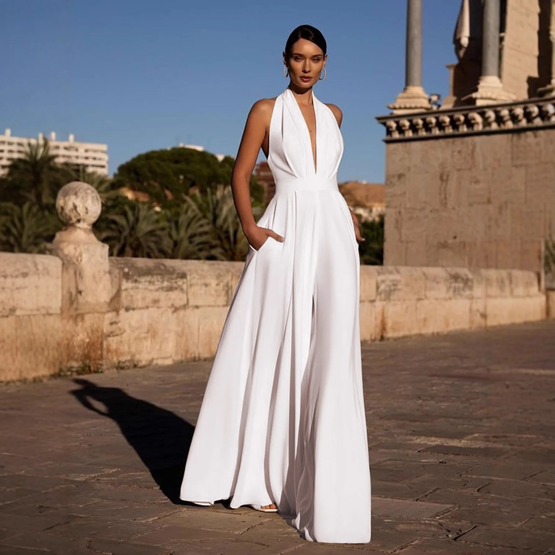 Темпераментные элегантные комбинезоны с бретелькой на шее, женские сексуальные комбинезоны с глубоким v-образным вырезом и открытой спиной, с высокой талией и широкими штанинами, однотонный женский новый
Темпераментные элегантные комбинезоны с бретелькой на шее, женские сексуальные комбинезоны с глубоким v-образным вырезом и открытой спиной, с высокой талией и широкими штанинами, однотонный женский новый