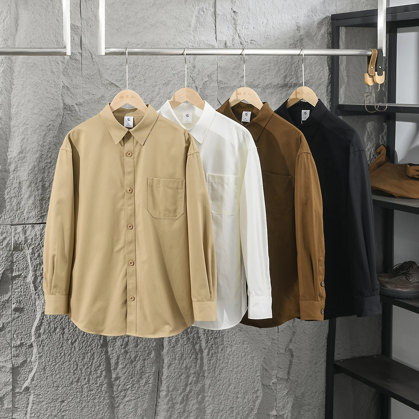Men's Casual Loose Long Sleeve Shirt Smooth Anti-Wrinkle Spring Summer Fashionable Color Top Comfortable Breathable
Men's Casual Loose Long Sleeve Shirt Smooth Anti-Wrinkle Spring Summer Fashionable Color Top Comfortable Breathable