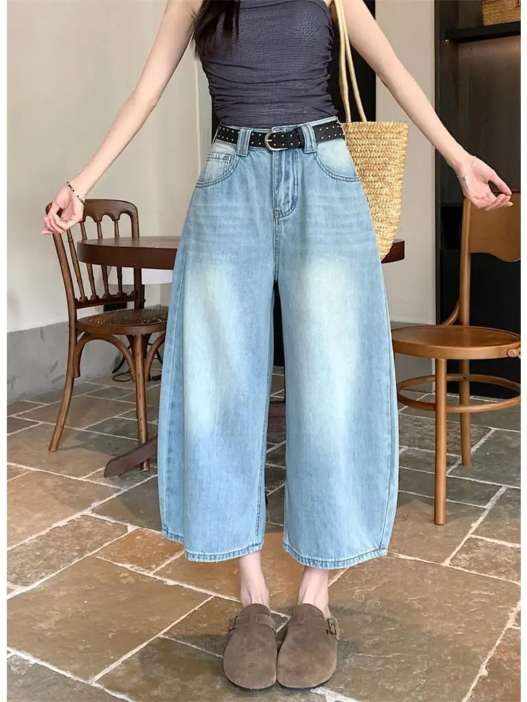 American Style Casual Retro Wide Leg Jeans Women Summer New High Waist Loose Small Size Knife Nine Points Pants
American Style Casual Retro Wide Leg Jeans Women Summer New High Waist Loose Small Size Knife Nine Points Pants
