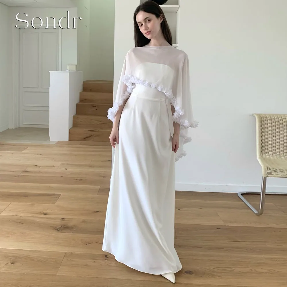 Sondr Customized Elegant Korean Wedding Dresses with Shawl Flowers Ruffled Photo Shoot Floor-Length Bridal Gown Formal Event
Sondr Customized Elegant Korean Wedding Dresses with Shawl Flowers Ruffled Photo Shoot Floor-Length Bridal Gown Formal Event