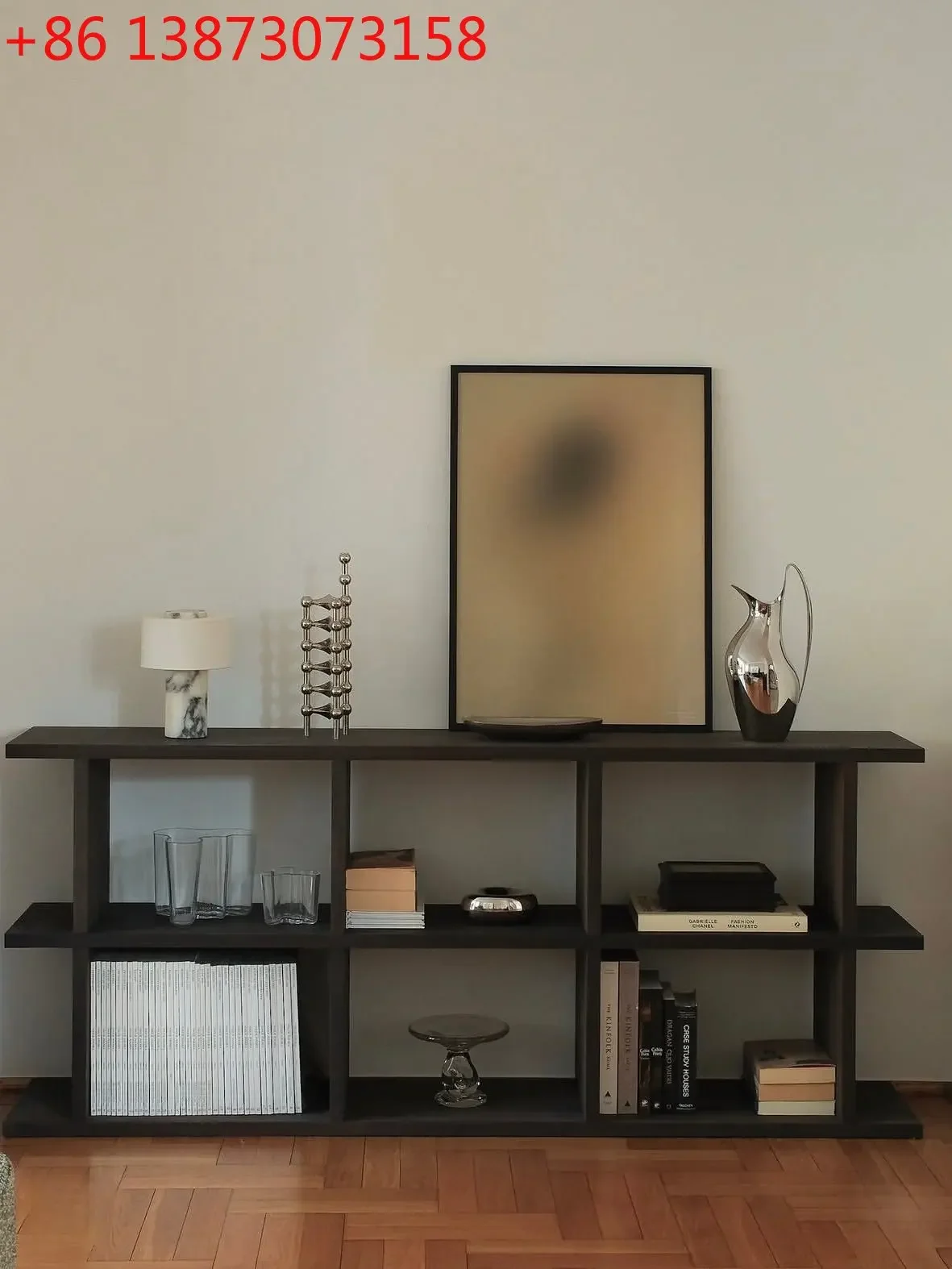 Minimalist retro living room design sense solid wood storage display rack home bookshelf display rack
Minimalist retro living room design sense solid wood storage display rack home bookshelf display rack