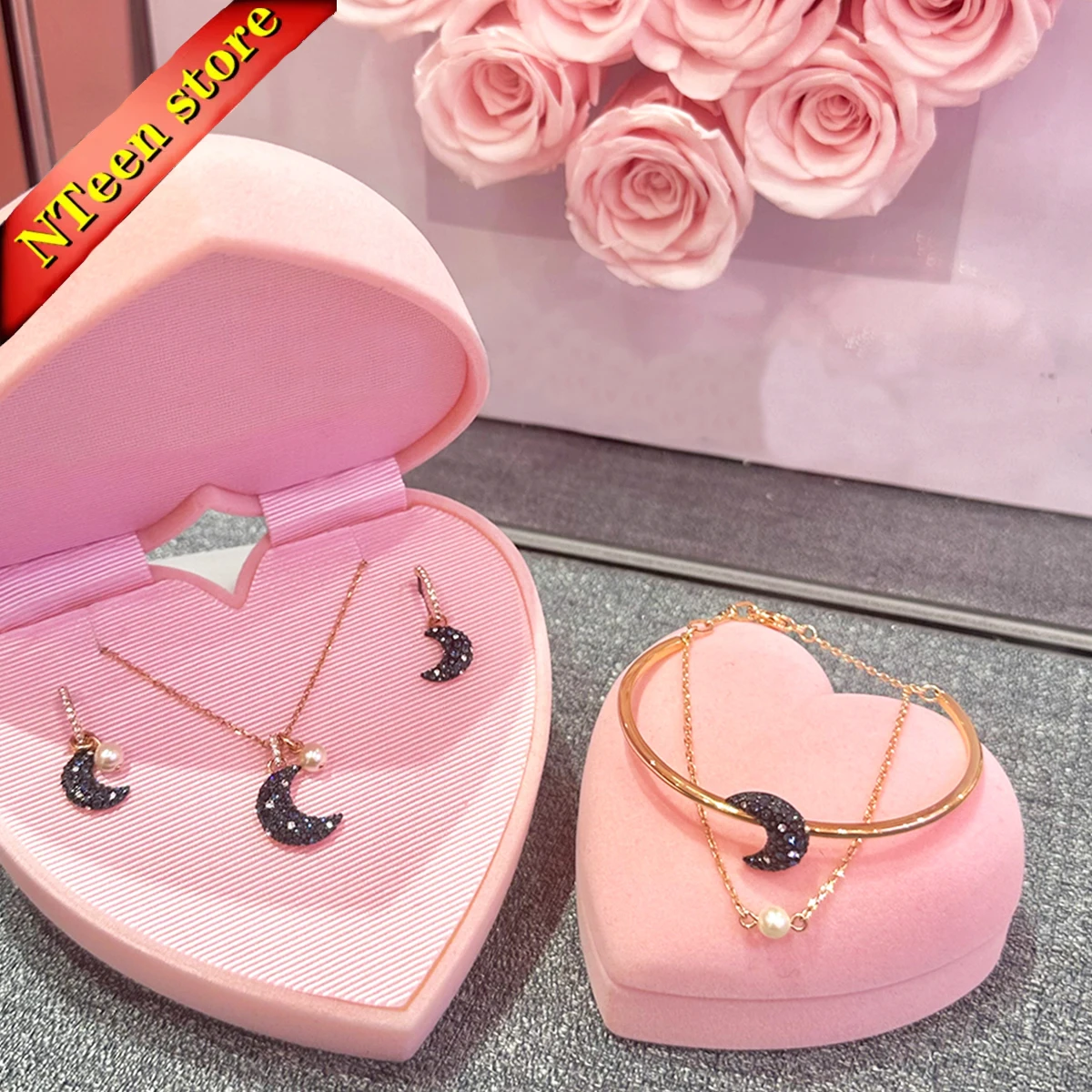 Original 2025 New Trend Moon Series High Quality Women's Jewelry Charm Blue White Crystal Necklaces Earrings Pendant Party Gift
Original 2025 New Trend Moon Series High Quality Women's Jewelry Charm Blue White Crystal Necklaces Earrings Pendant Party Gift