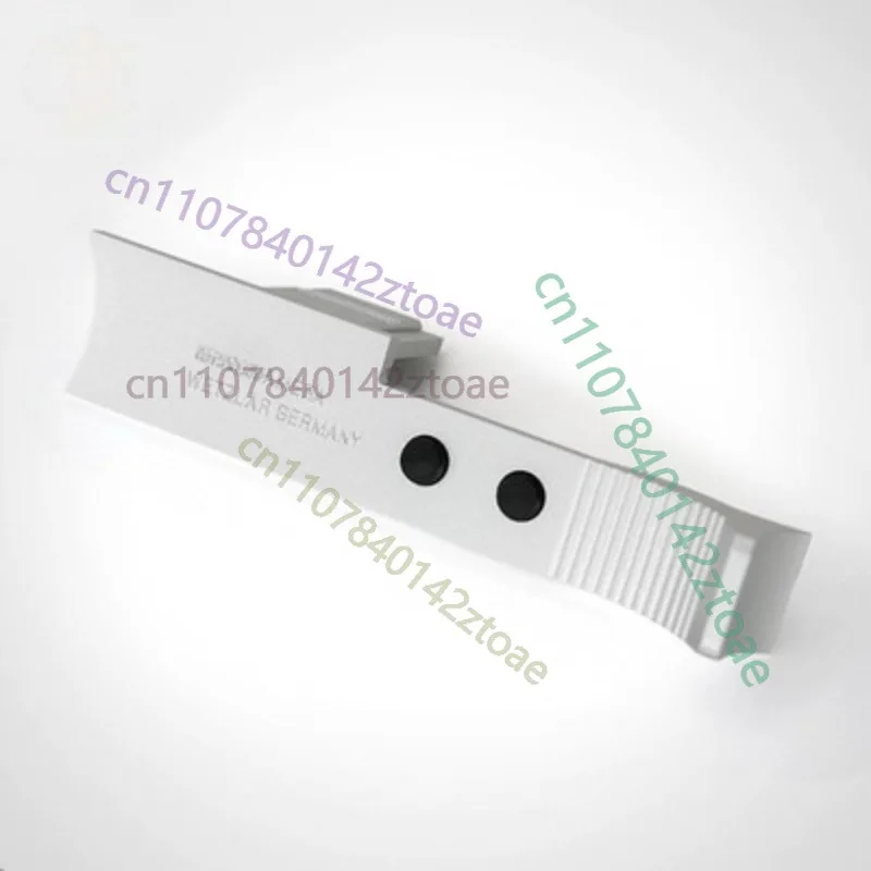 New Q3 Silver Thumb Support Thumb Grip 19534 for LEICA
New Q3 Silver Thumb Support Thumb Grip 19534 for LEICA