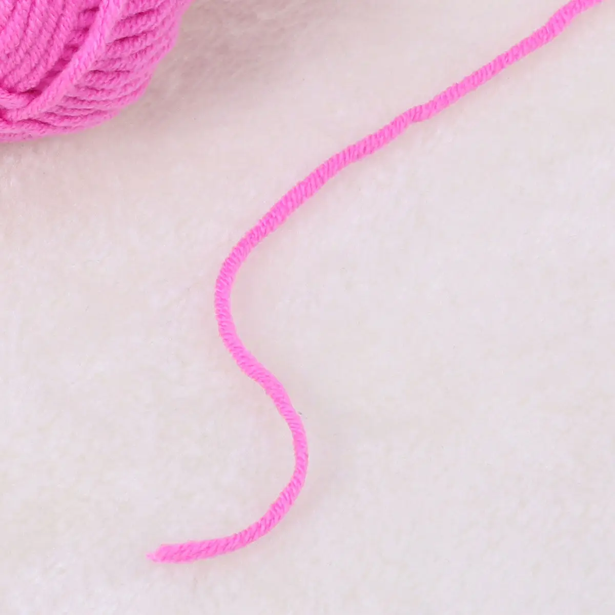 50G Milk Cotton Yarn Silky Smooth Warm Skin Care for Knitting Crochet Hats Scarves Sweaters Shawls Gloves DIY
50G Milk Cotton Yarn Silky Smooth Warm Skin Care for Knitting Crochet Hats Scarves Sweaters Shawls Gloves DIY