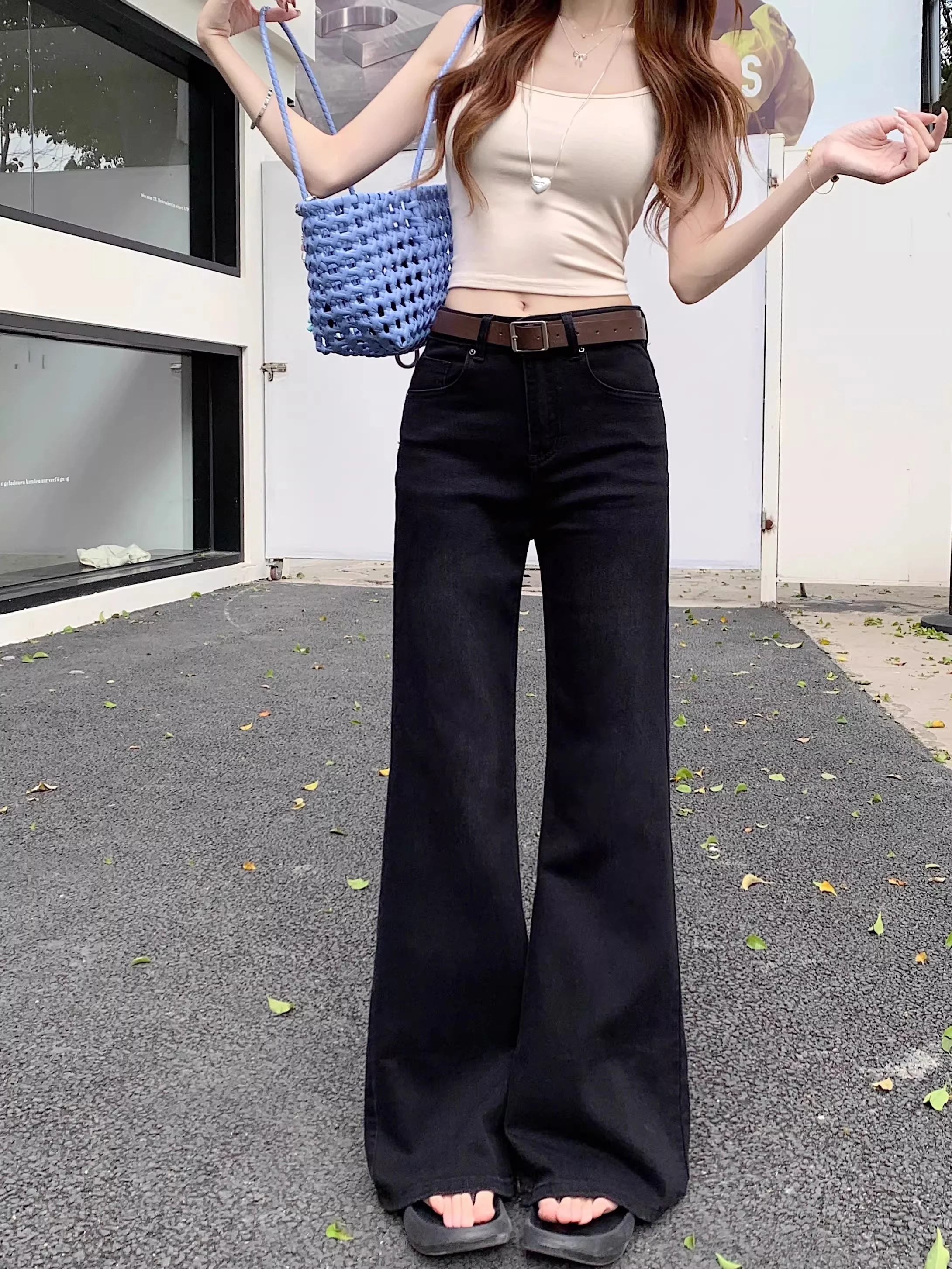 Retro Hong Kong Style Faded Denim Jeans High Waist Slimming Micro Flared Pants Spring Season Women's Fashion Casual Wear
Retro Hong Kong Style Faded Denim Jeans High Waist Slimming Micro Flared Pants Spring Season Women's Fashion Casual Wear