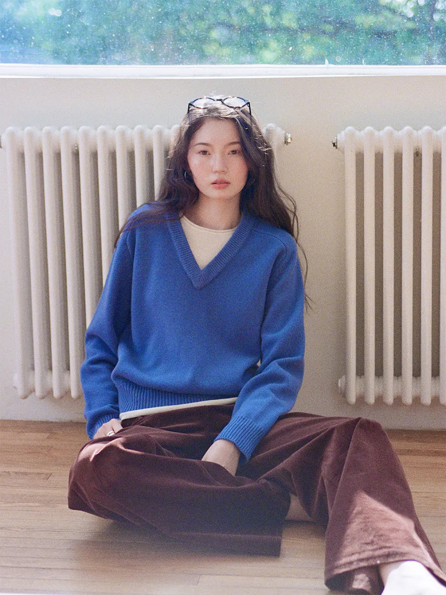 Spring 2026 Loose V-Neck Knitted Sweater Women's Base Layer Shirt Color Block Style Long Sleeve Blue Top Girls Fashion
Spring 2026 Loose V-Neck Knitted Sweater Women's Base Layer Shirt Color Block Style Long Sleeve Blue Top Girls Fashion