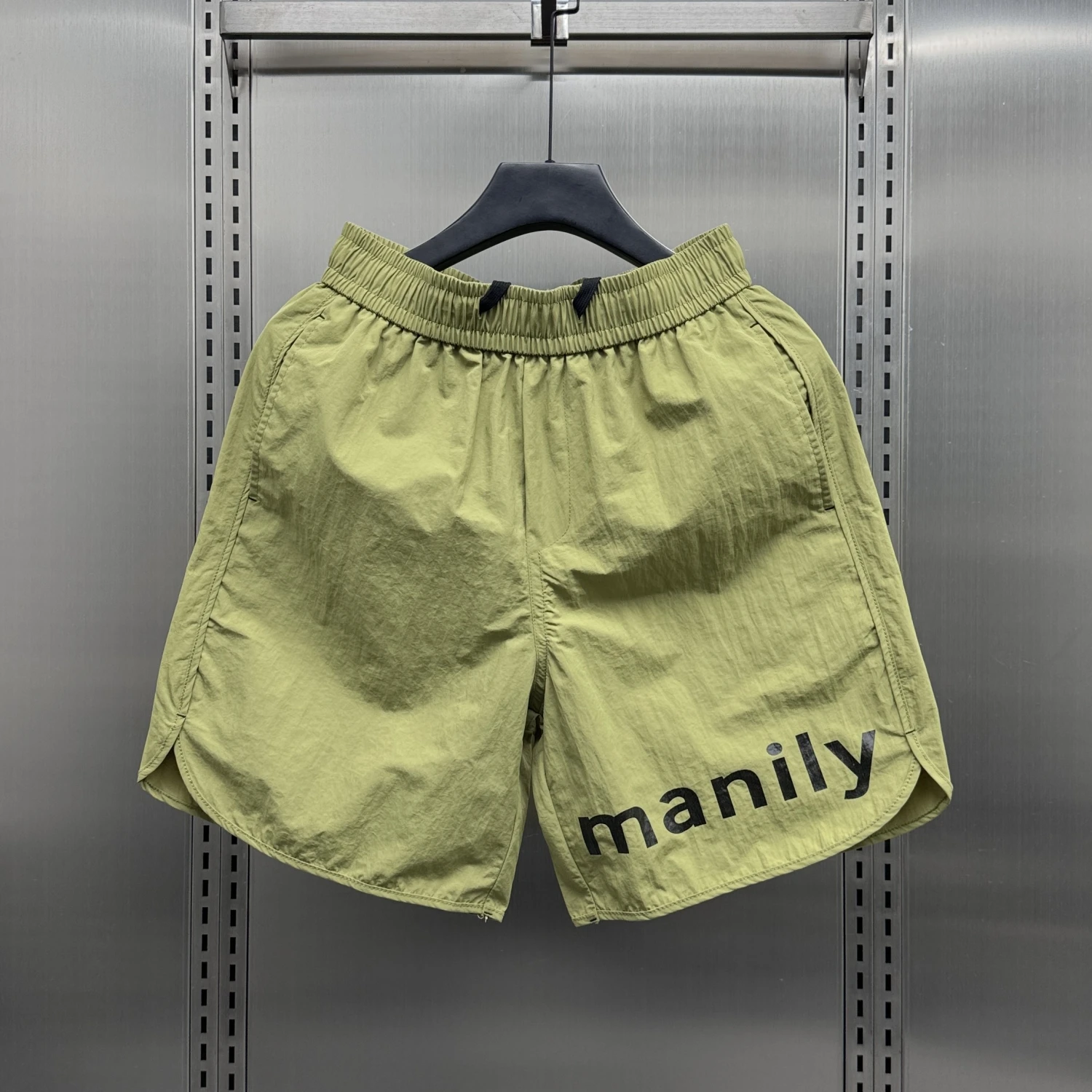 Summer 2025 Men's Faion Loose Casual orts Trendy Letter Splicing Versatile Comfortable Lightweight Breathable Qui Dry
Summer 2025 Men's Faion Loose Casual orts Trendy Letter Splicing Versatile Comfortable Lightweight Breathable Qui Dry