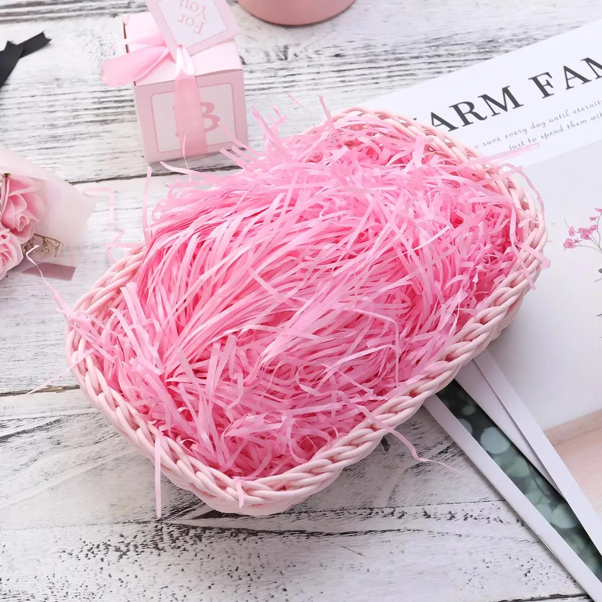 Rafia Shredded Paper 20g High Grade Non Toxic y Filler Chocolate Gap Birthday Anniversary Wedding Valentines
Rafia Shredded Paper 20g High Grade Non Toxic y Filler Chocolate Gap Birthday Anniversary Wedding Valentines
