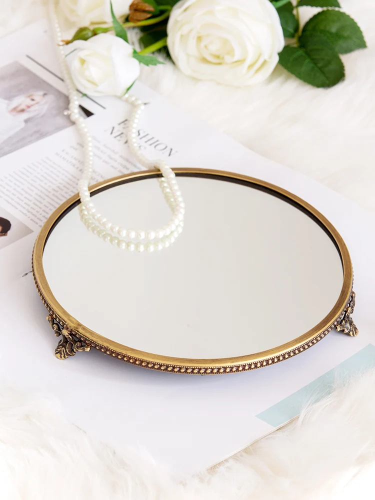 Vintage Brass Mirror Round Tray Decorative Decoration Set Light Luxury Dressing Table Jewelry Storage Tray
Vintage Brass Mirror Round Tray Decorative Decoration Set Light Luxury Dressing Table Jewelry Storage Tray
