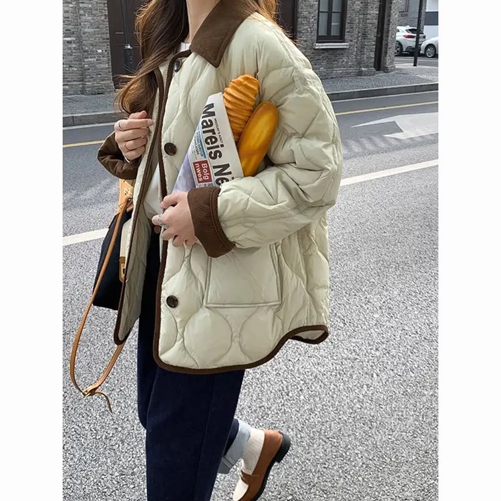 2024 Women's High-end Lightweight Down Jacket Patchwork Female Short New White Duck Parkas Fashion Winter Outerwear R507
2024 Women's High-end Lightweight Down Jacket Patchwork Female Short New White Duck Parkas Fashion Winter Outerwear R507