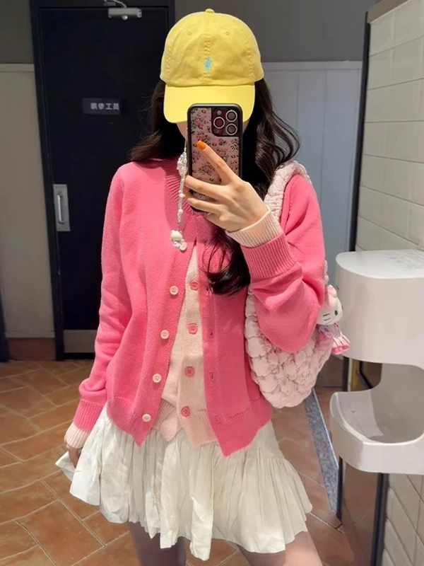 Розовый вязаный кардиган-свитер женский, весна-осень, новый стиль, корейская версия, имитация двухслойности, с внутренней рубашкой, длинный рукав, круглый вырез, Ca...
Розовый вязаный кардиган-свитер женский, весна-осень, новый стиль, корейская версия, имитация двухслойности, с внутренней рубашкой, длинный рукав, круглый вырез, Ca...