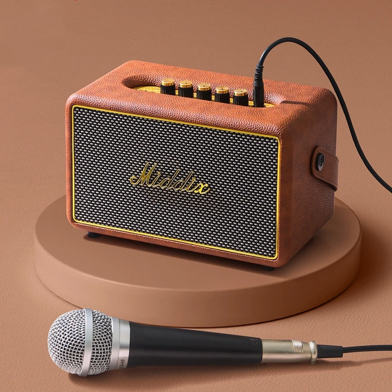 Беспроводной Bluetooth-динамик в стиле ретро, портативный домашний настольный аудио сабвуфер, уличный высококачественный интерфейс музыкального инструмента 6,5 мм
Беспроводной Bluetooth-динамик в стиле ретро, портативный домашний настольный аудио сабвуфер, уличный высококачественный интерфейс музыкального инструмента 6,5 мм