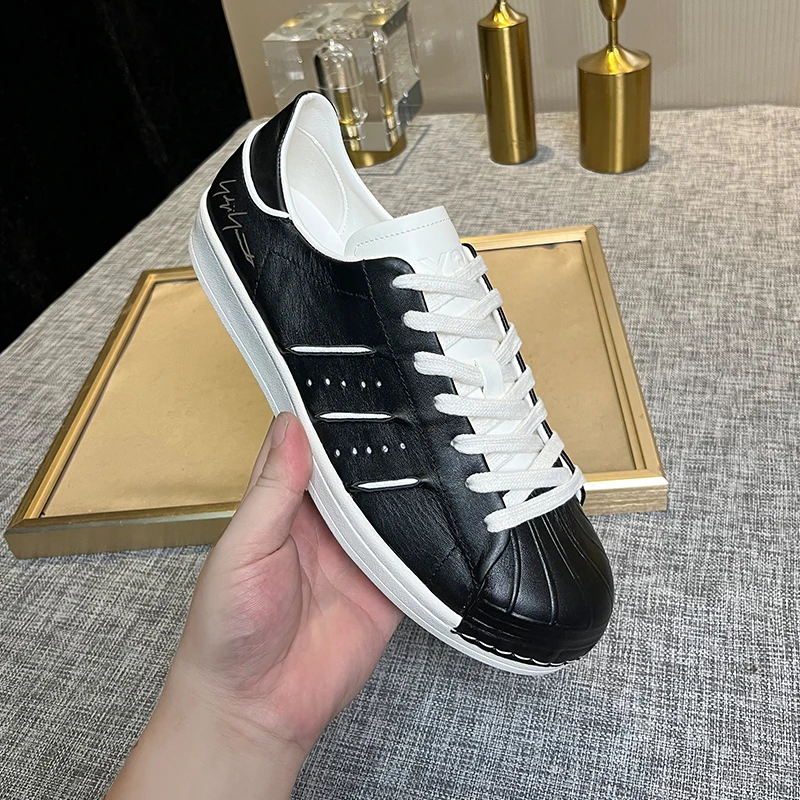 New Fashion Round-toe Sneakers Genuine Leather Men's Breathable Casual Shoes Comfortable Sports Shoes Men Daily Walking Footwear
New Fashion Round-toe Sneakers Genuine Leather Men's Breathable Casual Shoes Comfortable Sports Shoes Men Daily Walking Footwear