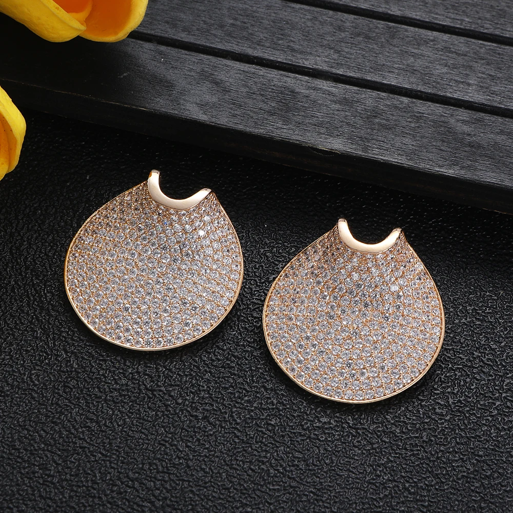 Luxury and minimalist geometric women's CZ cubic zirconia Dubai Indian earrings Bohemian wedding party earrings A0332
Luxury and minimalist geometric women's CZ cubic zirconia Dubai Indian earrings Bohemian wedding party earrings A0332