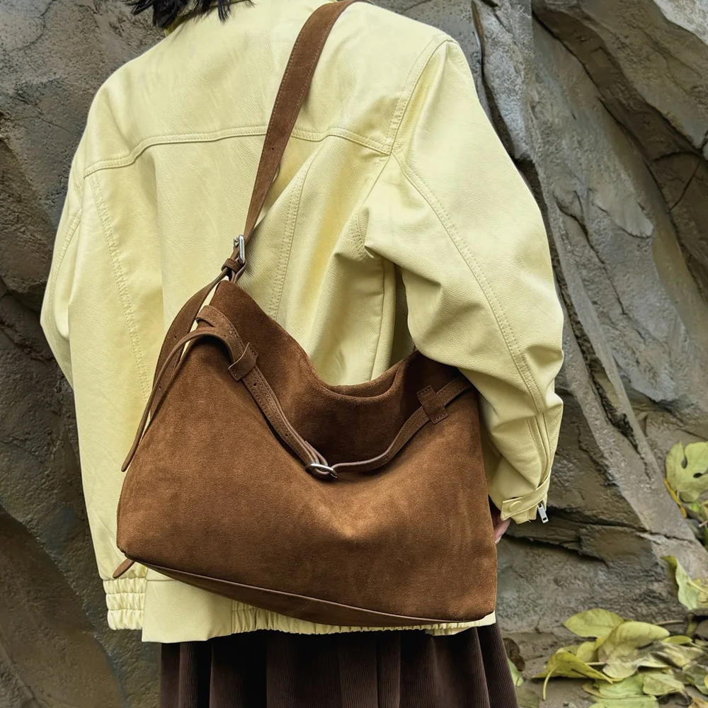 Genuine Grade Suede Cow Leather Fashion Women's Tote Glossy Split Cowhide Ladie Shoulder Crossbody Bag Business Commuter Handbag
Genuine Grade Suede Cow Leather Fashion Women's Tote Glossy Split Cowhide Ladie Shoulder Crossbody Bag Business Commuter Handbag