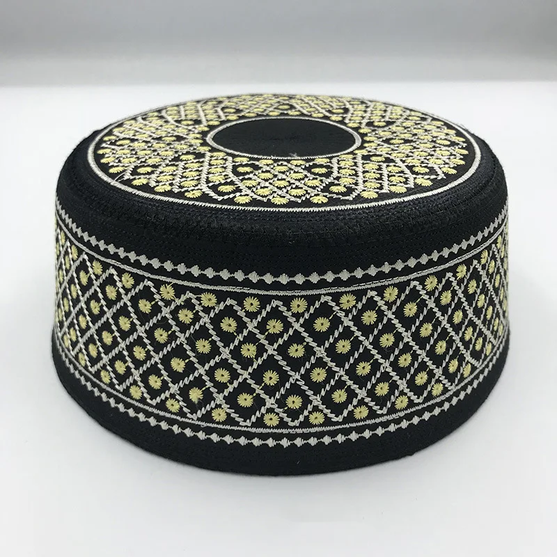 New Hui Men's Embroidered Worship Hat Is Breathable And Sweat Free Made Of Pure Cotton And comfortable
New Hui Men's Embroidered Worship Hat Is Breathable And Sweat Free Made Of Pure Cotton And comfortable