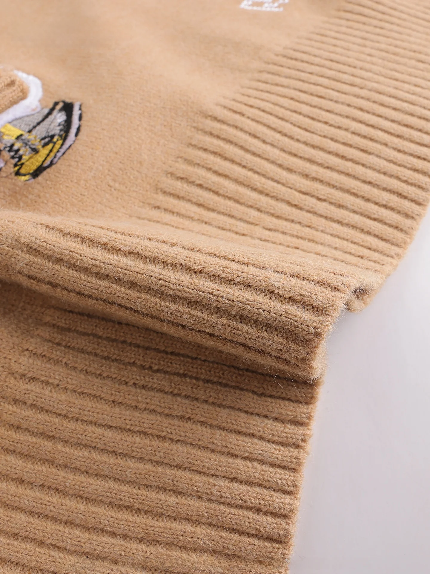 JZZDEMM Knitted Cartoon Bear Embroidery Sweater Women's Faion Slim Fit Base Layer Top Soft Long Sve round Ne Pullover
JZZDEMM Knitted Cartoon Bear Embroidery Sweater Women's Faion Slim Fit Base Layer Top Soft Long Sve round Ne Pullover