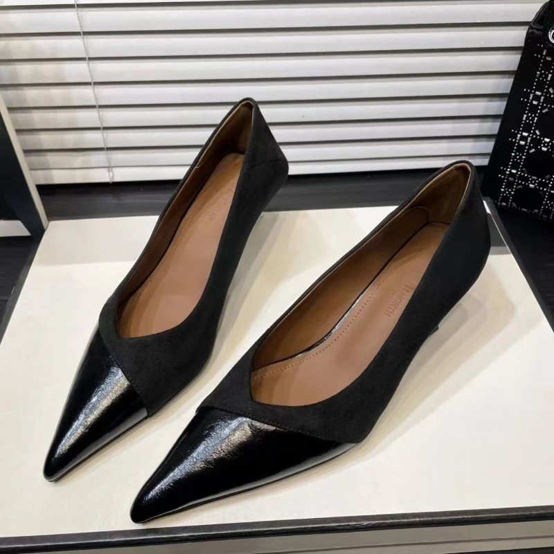 2026 New Autumn Pointed Toe Pumps Women Elegant Shallow Office Women Shoes Comfort Suede Retro Fashion High Heels
2026 New Autumn Pointed Toe Pumps Women Elegant Shallow Office Women Shoes Comfort Suede Retro Fashion High Heels
