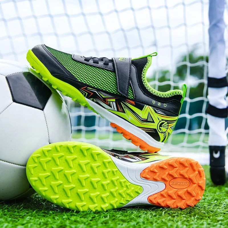 Summer Trendy Football Shoes Boys Trainers Professional Indoor Soccer Shoes Kids Quality Breathable Futsal Sneakers Size 30-39
Summer Trendy Football Shoes Boys Trainers Professional Indoor Soccer Shoes Kids Quality Breathable Futsal Sneakers Size 30-39