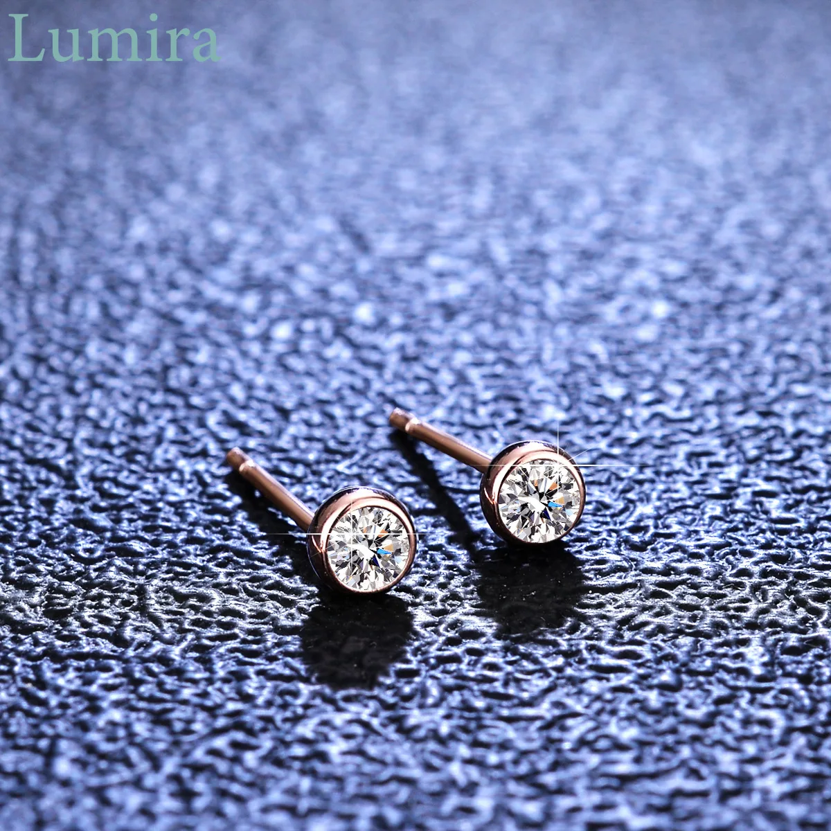 Lumia элегантные женские серьги из розового золота 18 карат с пузырьками, минималистичные свадебные серьги-гвоздики с муассанитом 0,1 карата, очаровательные ювелирные изделия для вечеринки
Lumia элегантные женские серьги из розового золота 18 карат с пузырьками, минималистичные свадебные серьги-гвоздики с муассанитом 0,1 карата, очаровательные ювелирные изделия для вечеринки