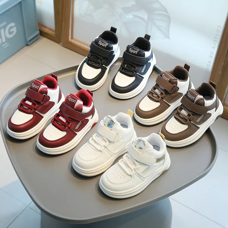 Childrens Spring Autumn New Soft Soled Sneakers Girls Velcro High Top Color Blocking Non Slip Shoes Boys Casual Kids Board Shoes
Childrens Spring Autumn New Soft Soled Sneakers Girls Velcro High Top Color Blocking Non Slip Shoes Boys Casual Kids Board Shoes