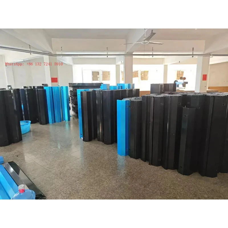 Hot-selling aluminum alloy pickup truck cover from the manufacturer, suitable for 2024 pickup trucks, manually retractable, with
Hot-selling aluminum alloy pickup truck cover from the manufacturer, suitable for 2024 pickup trucks, manually retractable, with